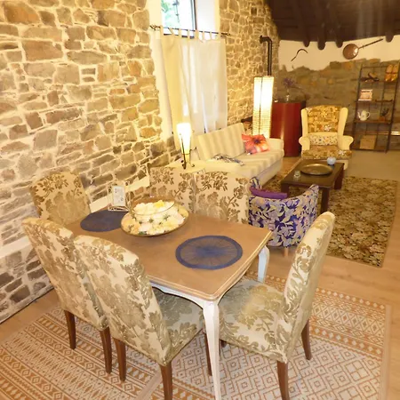 Luna Creciente Casa Luna De * La Viliella